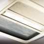 Klimatyzacja z oknem dachowym i dyfuzorem Freshlight 2200 - Dometic-1029802